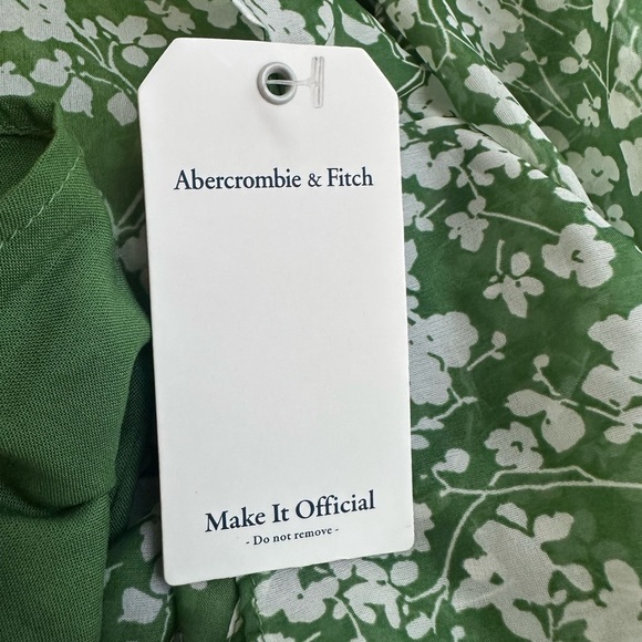 NWT Abercrombie & Fitch Long-sleeve sheer Green Floral Cutout Dress - Small - Picture 10 of 10